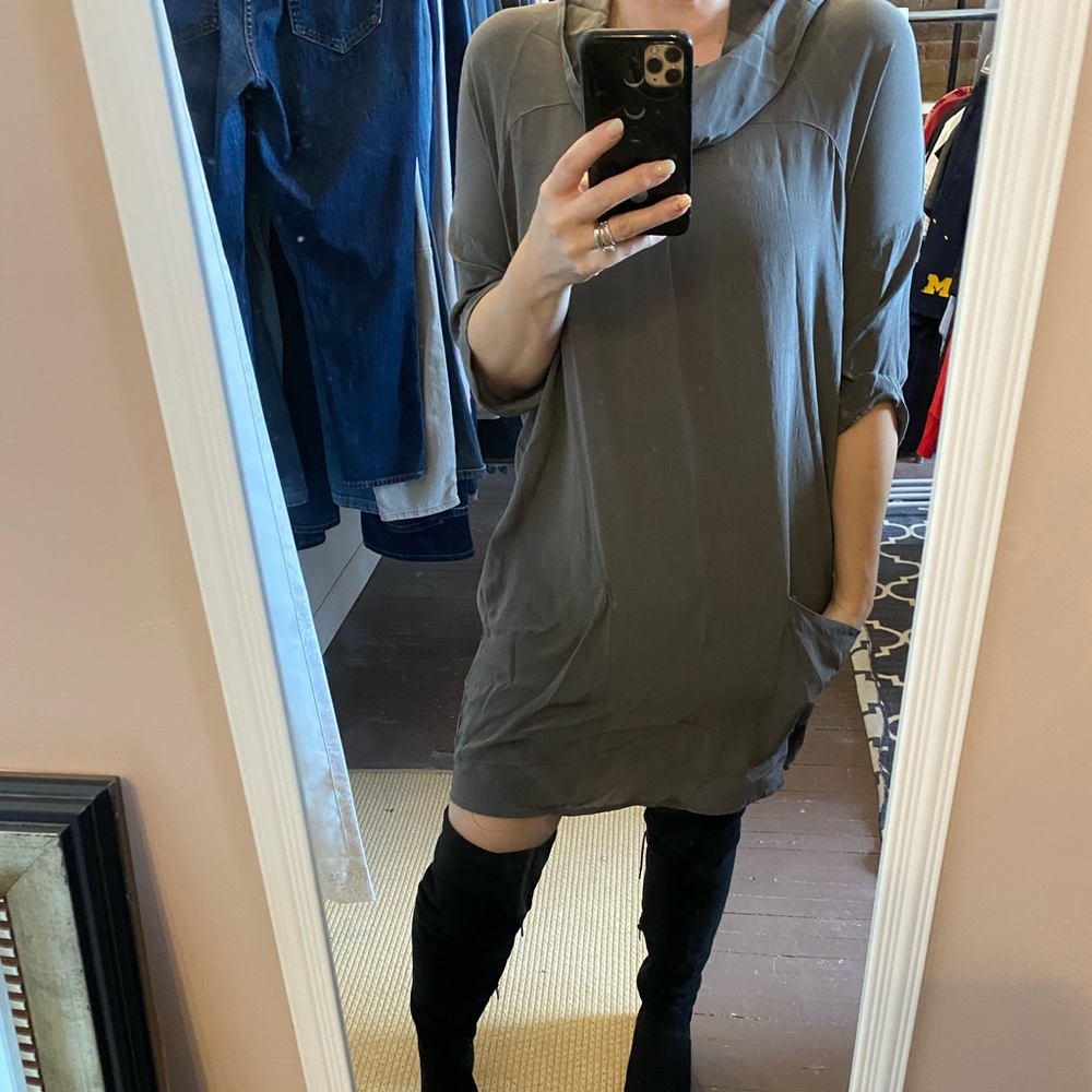 Anthropologie Fei 100% Silk Cowl Shift Dress